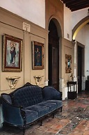 Casa Pedro Loza