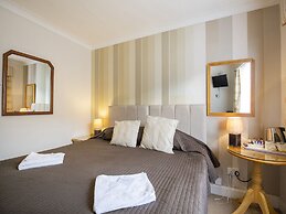 Arden Guest House, Craigmillar Castle Edinburgh