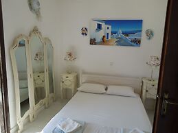 Albatross Hotel