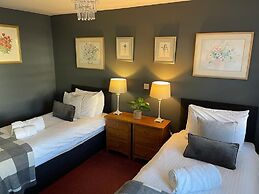 Broadlands Hotel - Adults Only