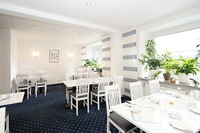 Baltic Hotel