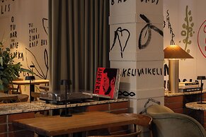 Corner Hotel