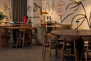 Corner Hotel