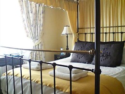 Paskins Townhouse