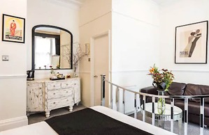 Paskins Townhouse