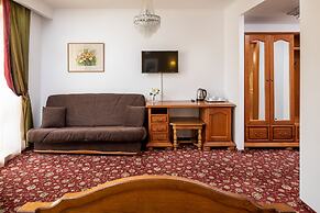 Grand Hotel Brasov