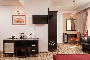 Grand Hotel Brasov