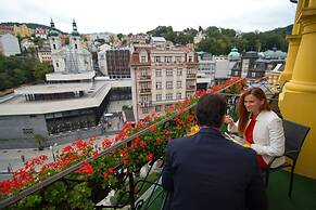 Hotel Romance