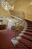 Hotel Romance
