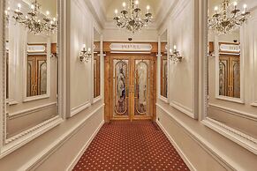 Hotel Romance