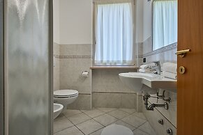 Villaggio Turistico Lugana Marina