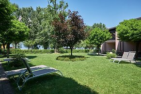 Villaggio Turistico Lugana Marina