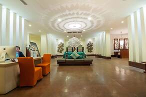 Lotus Blanc Resort