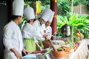 Lotus Blanc Resort