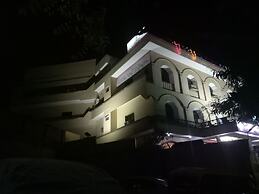 Hotel Taj Plaza