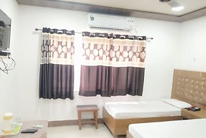 Hotel Taj Plaza