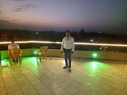 Hotel Taj Plaza
