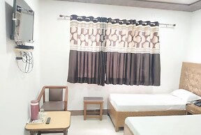 Hotel Taj Plaza