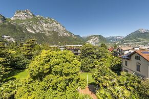 Parc Hotel Flora