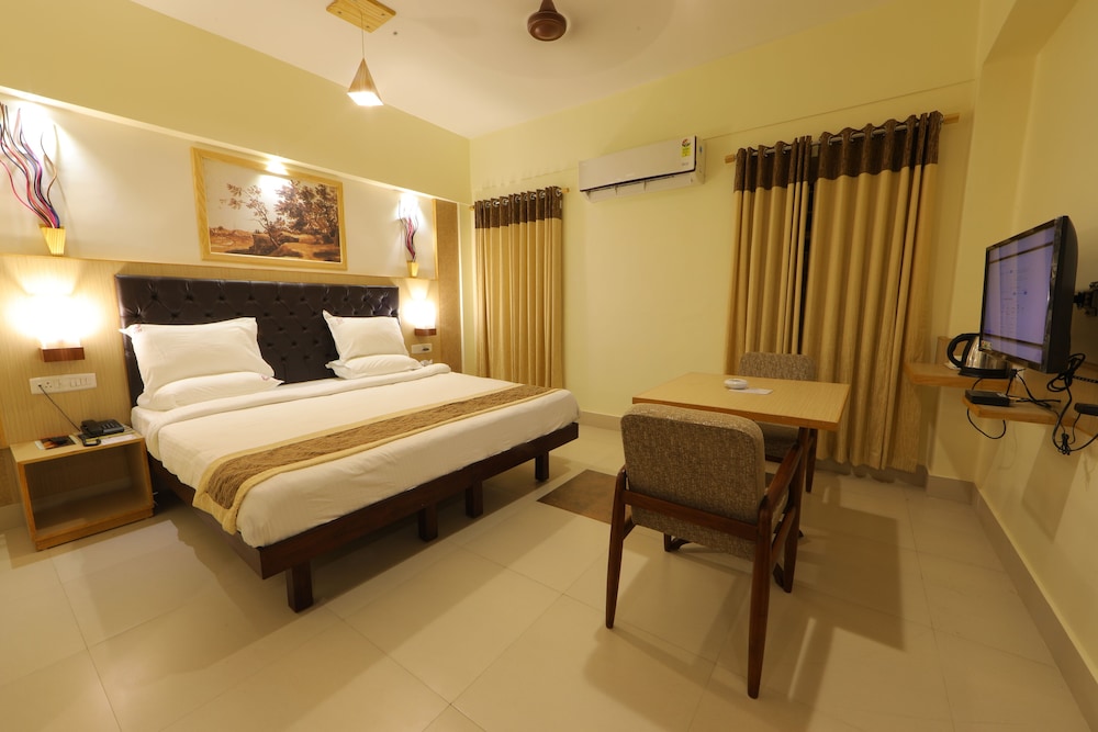 Bharat Hotel