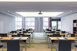 Courtyard by Marriott Paris Saint Denis