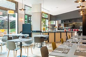 Courtyard by Marriott Paris Saint Denis