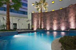 Crowne Plaza Leon by IHG