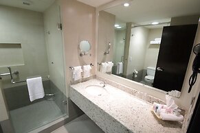 Crowne Plaza Leon by IHG