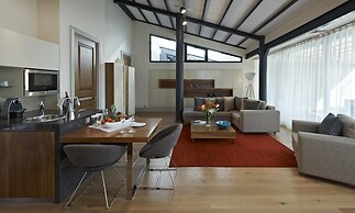 Tomtom Suites - Special Class