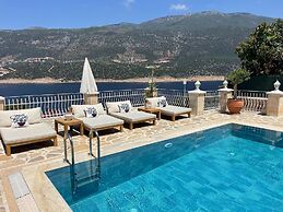 Club Capa Hotel