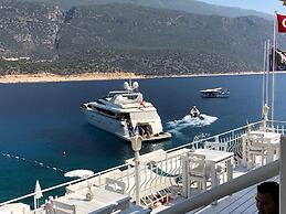 Club Capa Hotel