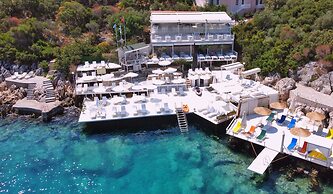 Club Capa Hotel
