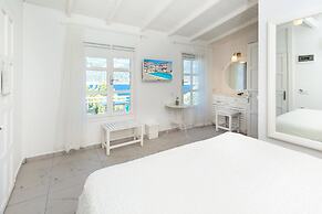 Club Capa Hotel