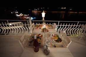 Club Capa Hotel