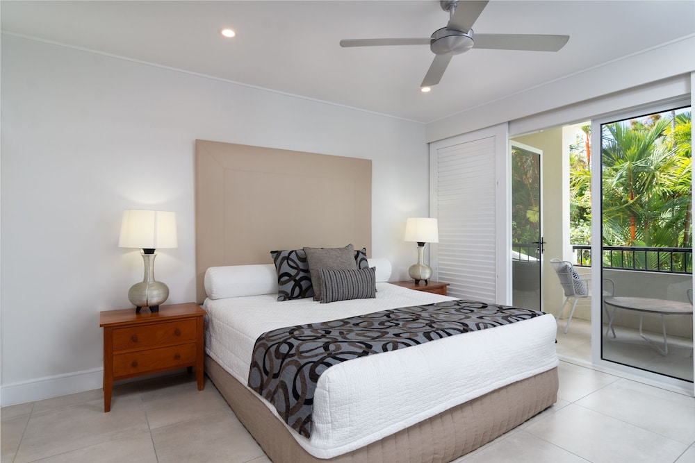 Mandalay Luxury Beachfront Apartments