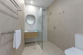 Mandalay Luxury Beachfront Apartments
