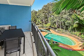 Flynns Beach Resort