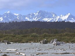 Te Weheka Hotel Fox Glacier