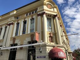 The County Hotel