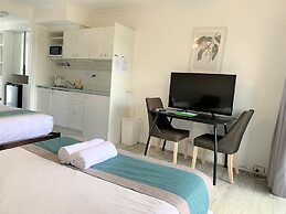 Broadwater Keys