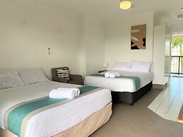 Broadwater Keys