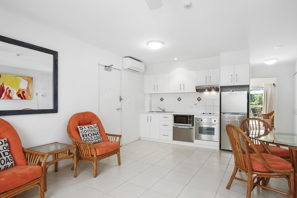 Lennox Beach Resort