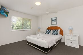 Lennox Beach Resort