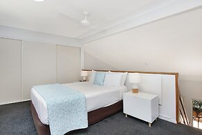 Lennox Beach Resort