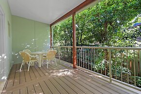 Lennox Beach Resort