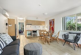 Lennox Beach Resort