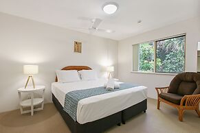 Lennox Beach Resort