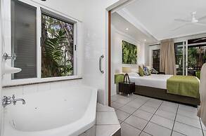 The Reef Retreat