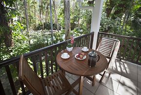 The Reef Retreat