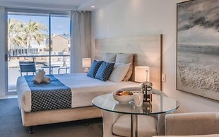 Hotel Laguna